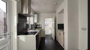 Photo 30- click for photo gallery